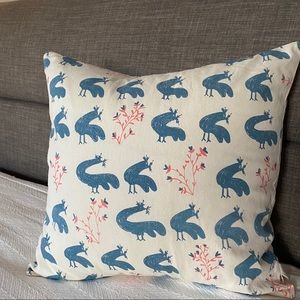 NWOT Sara Parker Textiles Pillow Cover